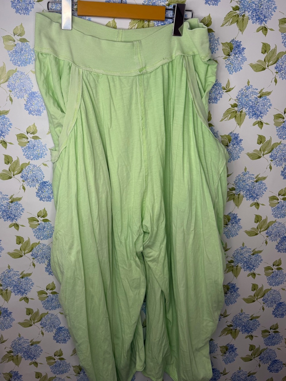 Free People Light Green Summer Slumber pants L - Picture 2 of 5